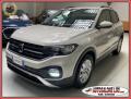 1 VOLKSWAGEN T Cross